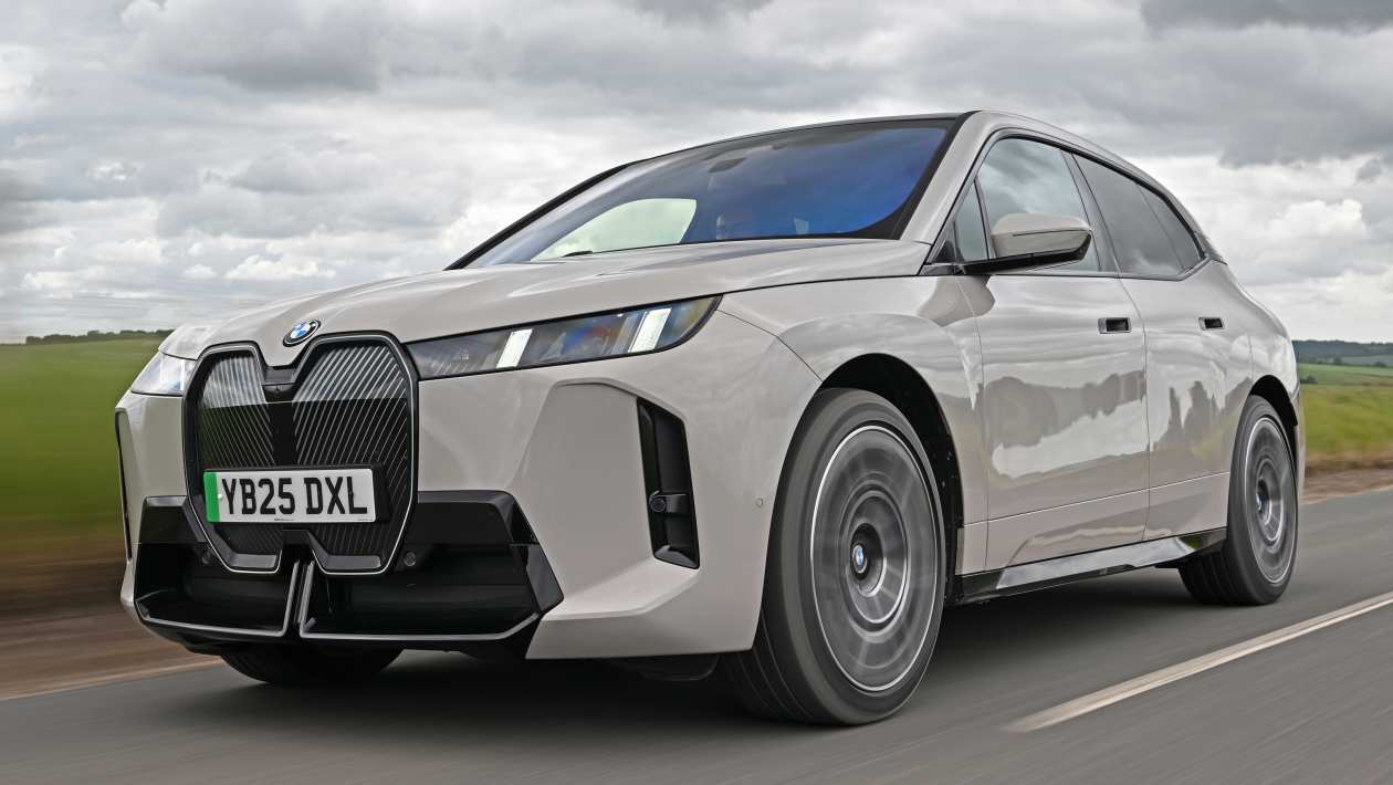 bmw-ix-estate-300kw-xdrive45-m-sport-101kwh-5dr-auto-auto-express